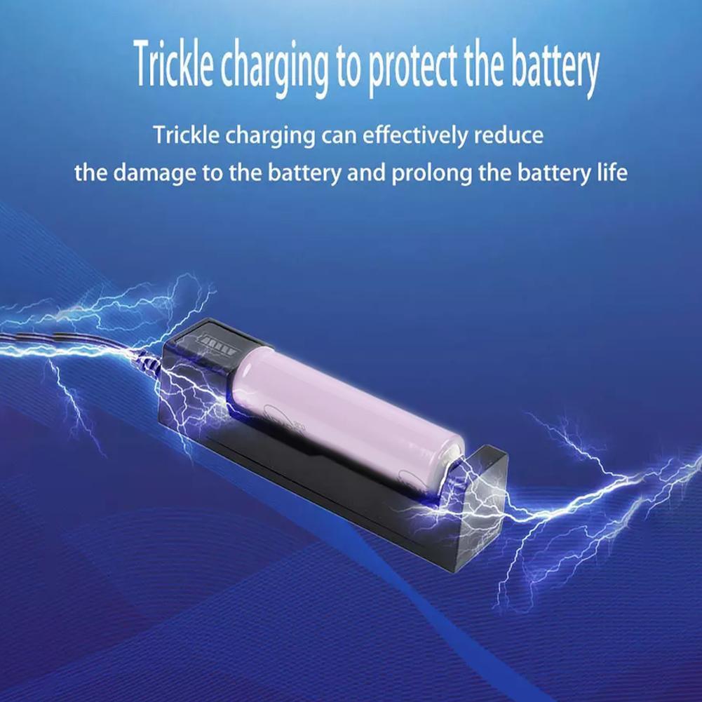 Caricabatterie Universale 1865 - Vape Battery 18650 recensione e prezzo